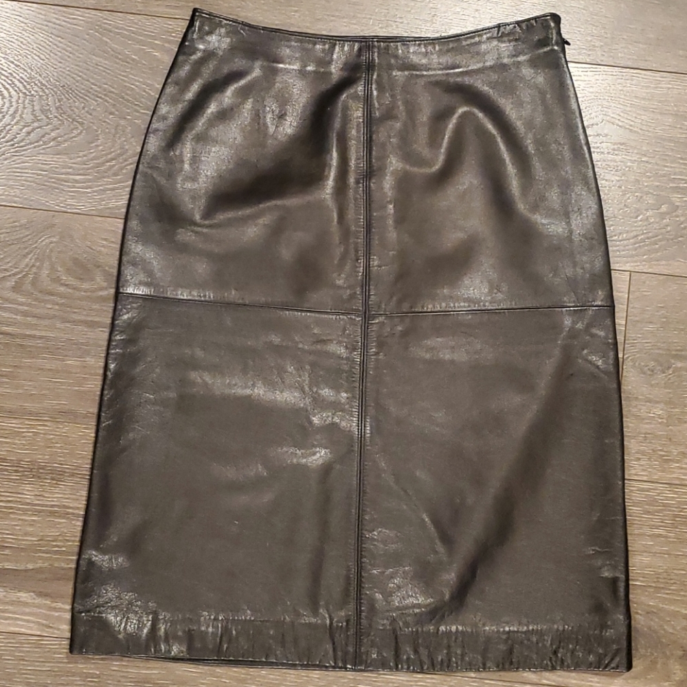 ❤ANN TAYLOR GORGEOUS SOFT LEATHER HIGH WAIST SKIRT